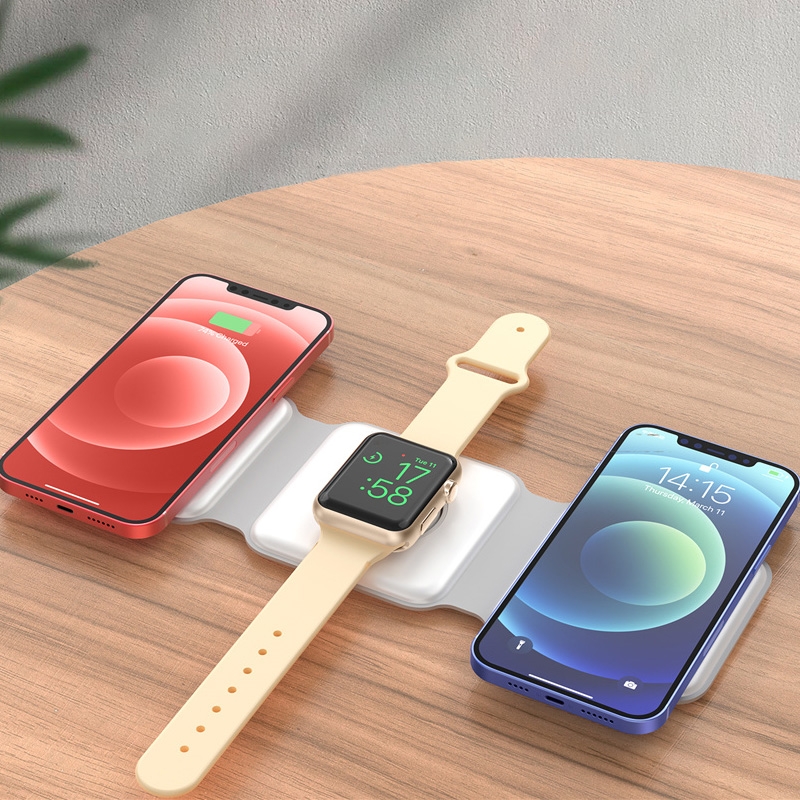 3-in-1 charging station with MagSafe
