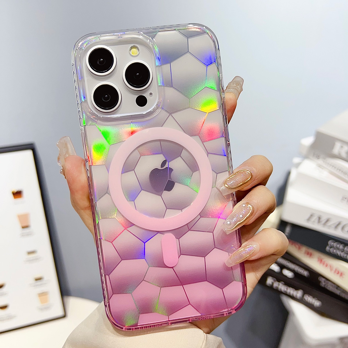 Magnetic Color-changing IMD Case with Water Cube Pattern for iPhone 15 - Pink